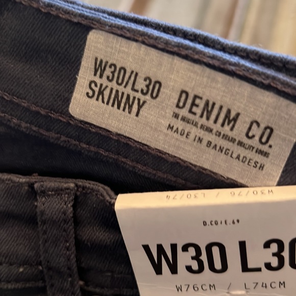 DENIM CO - Picture 3 of 8